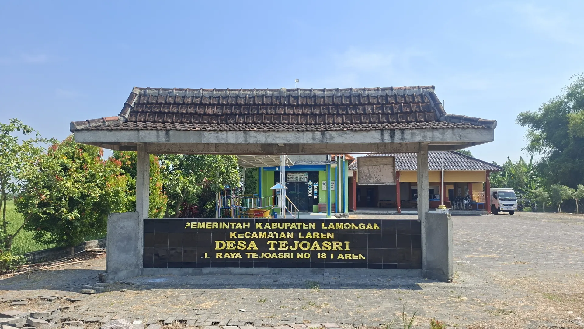 Mendorong UMKM Lokal dan Potensi Desa Menuju Kemandirian Ekonomi